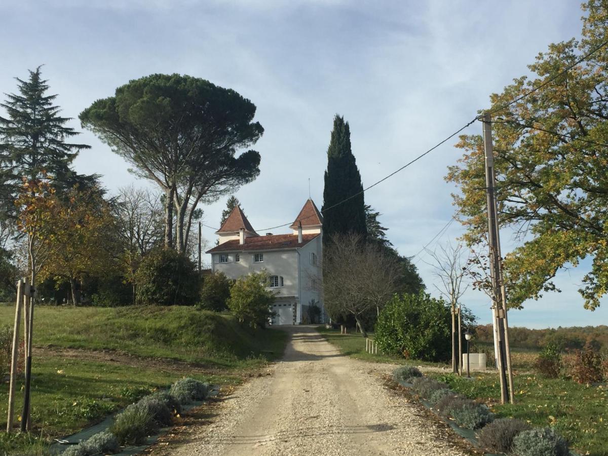 Domaine Des Peyries - Chambres Et Table D'Hotes Saint-Barthelemy-d'Agenais Buitenkant foto