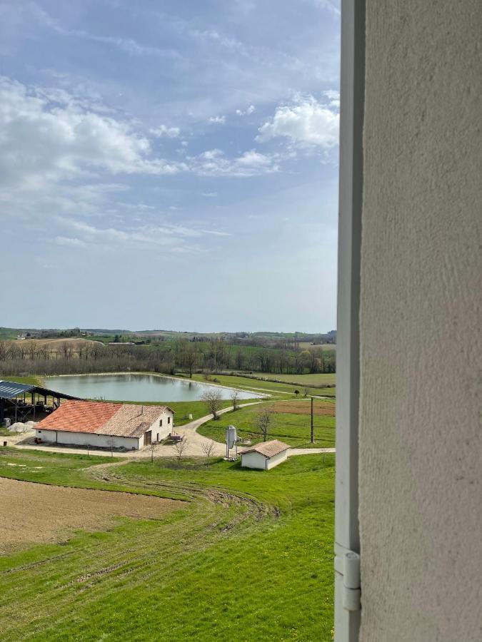 Domaine Des Peyries - Chambres Et Table D'Hotes Saint-Barthelemy-d'Agenais Buitenkant foto